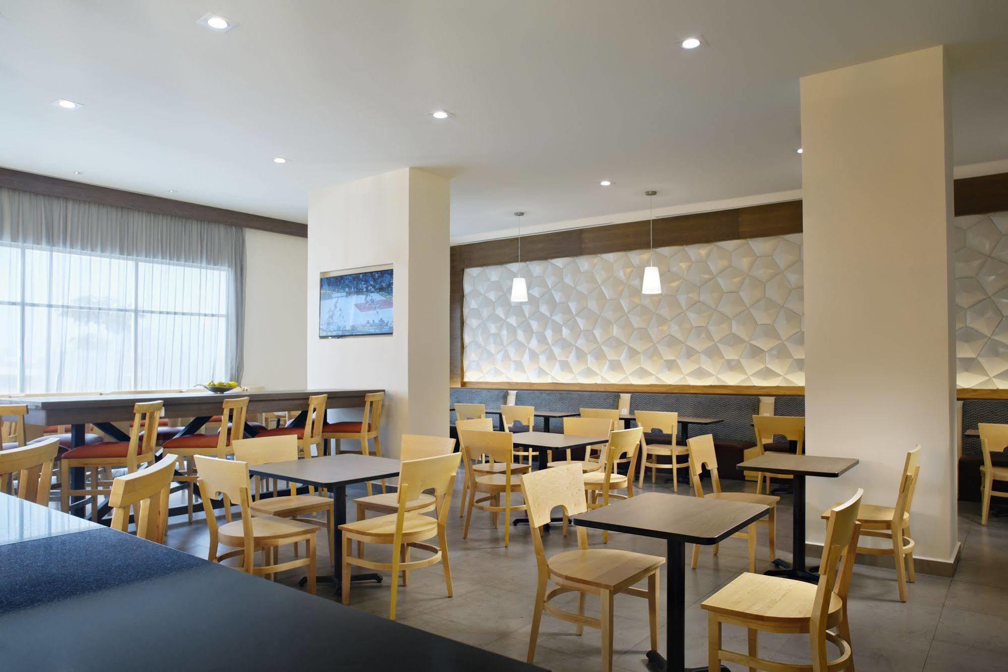 Fairfield Inn & Suites By Marriott Villahermosa Tabasco Zewnętrze zdjęcie