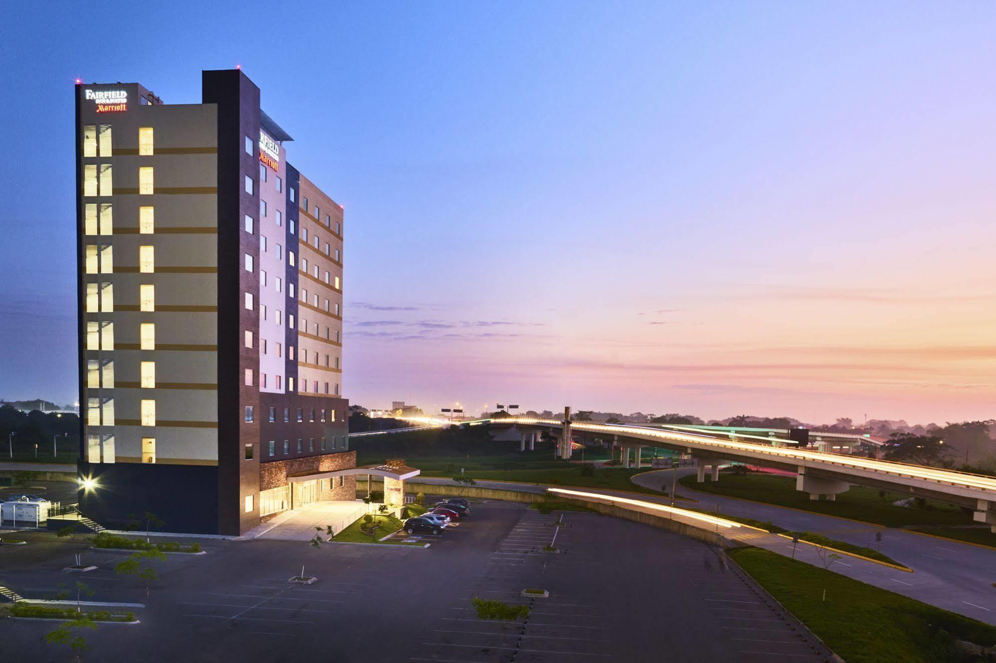 Fairfield Inn & Suites By Marriott Villahermosa Tabasco Zewnętrze zdjęcie